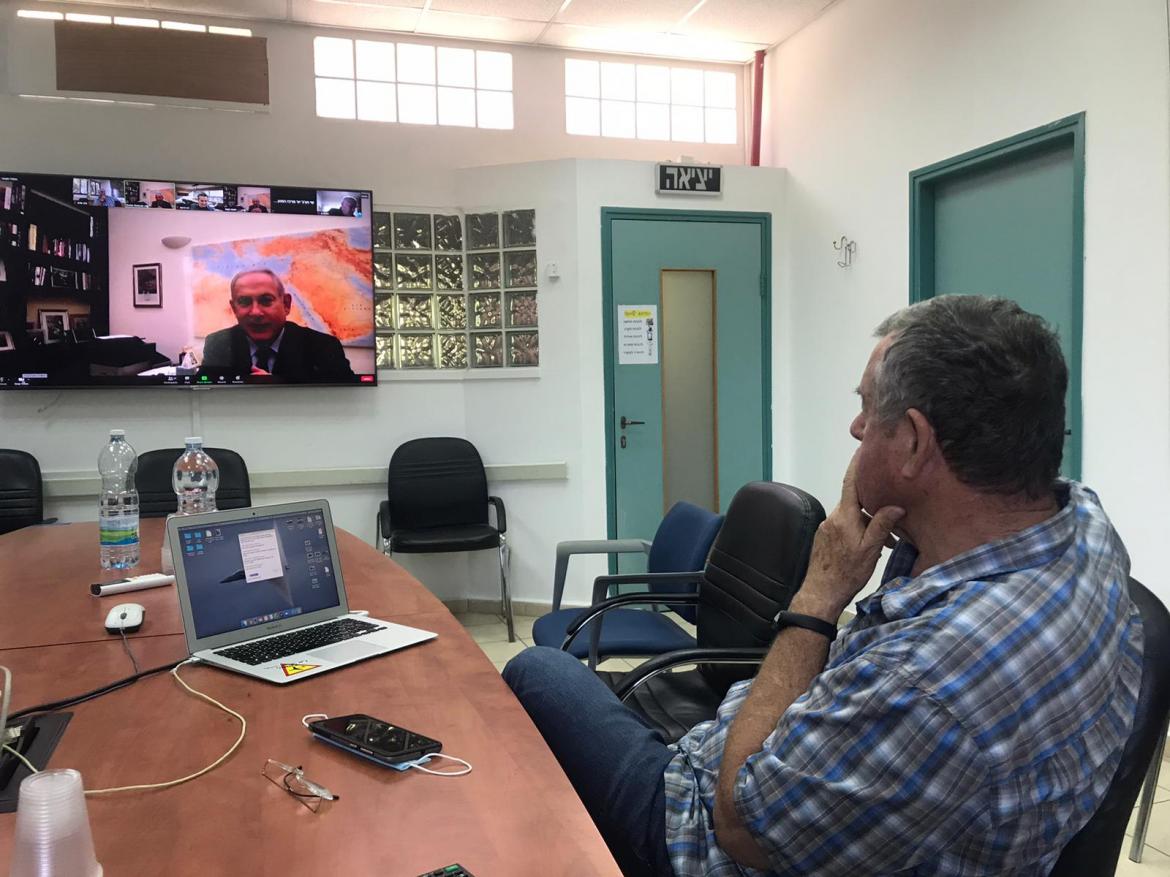  במפגש השדולה למען הנגב - ראש המועצה בשיחת זום עם ראש הממשלה