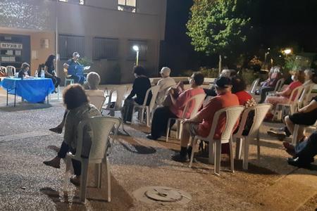 אירוע לוותיקים בהסוללים