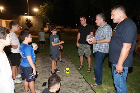 סיירת מחצלות בכפר ברוך