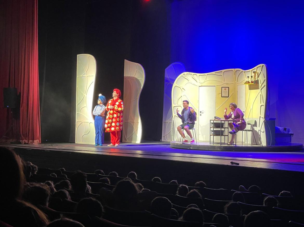 תמונה מתוך הצגה במסגרת סל תרבות