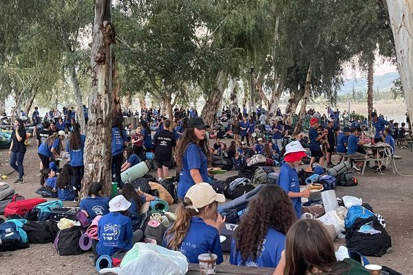 נוער עמק יזרעאל במפעלי פסח