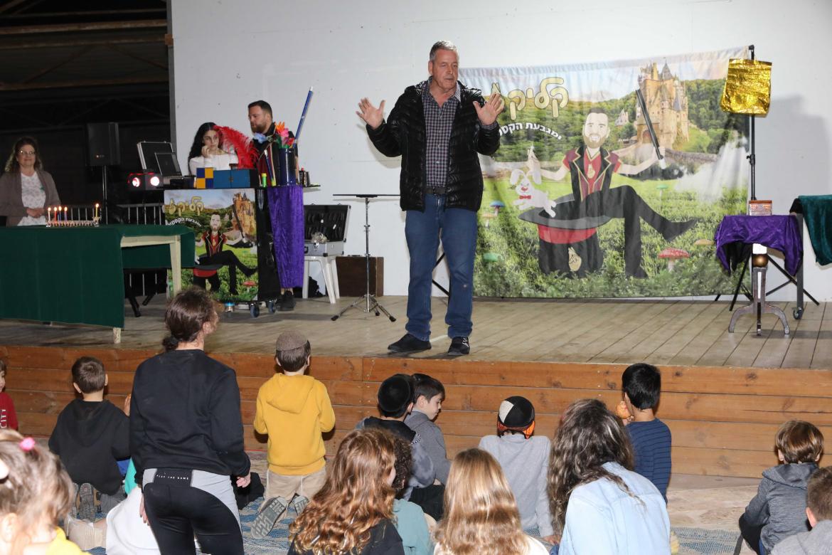 ראש המועצה מברך