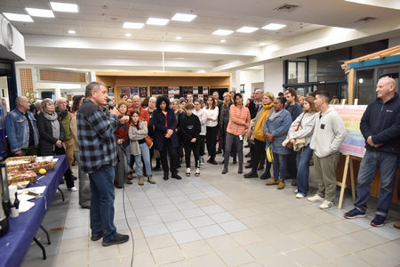 ראש המועצה, אייל בצר מברך במפגש הצגת עבודות הגמר של מרכז המַאֲדָמָה