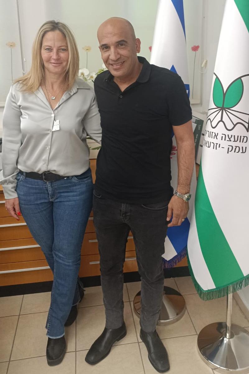 ראשת המועצה עם עמית יפרח שלומית שיחור רייכמן ועמית יפרח