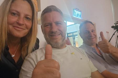 ראשת המועצה, שלומית שיחור רייכמן, גיא צליל ודודו גורן בעוד חוזר הניגון