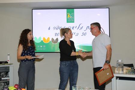 הוקרה למתנדבים - יוסי גת