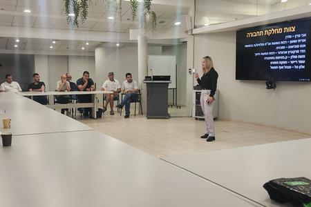 מפגש לבעלי חברות ההסעה בשירות המועצה