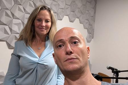 עם ראם שרמן בהקלטת הפודקאסט גיקונומי