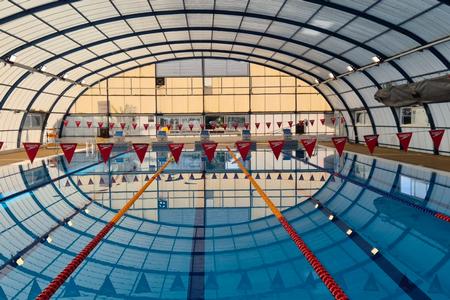 בריכת השחייה בנהלל