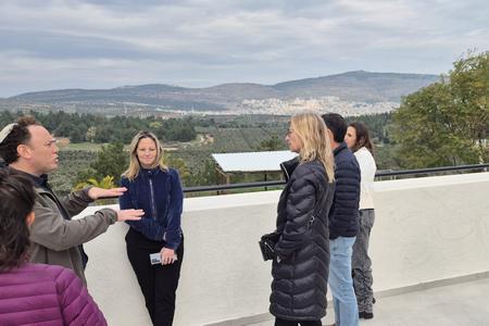 סיור במדרשת חנתון