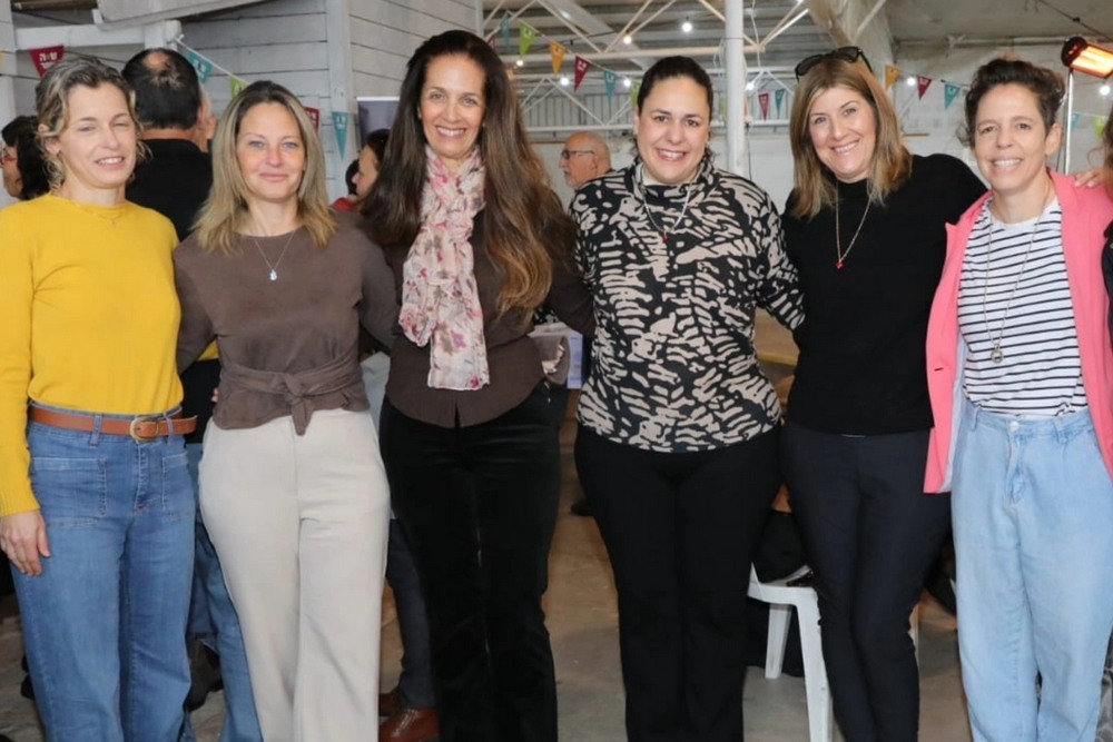 העמק הוא חולמות במוזאון העמק