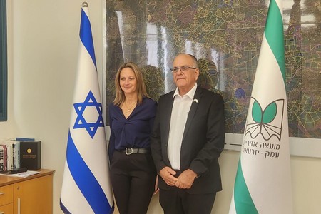 עם מנכל רשות העתיקות - אלי אסקוזידו