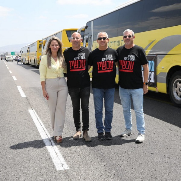 מנכל וראש המועצה האזורית מגידו, ראש מועצת רמת ישי וראשת המועצה בשיירת ההזדהות