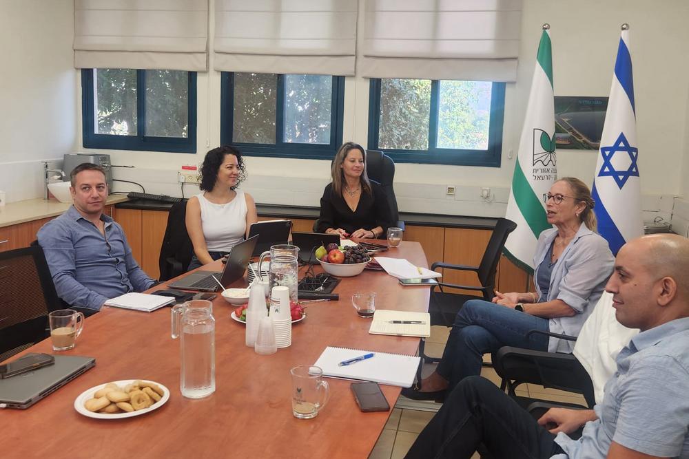 פגישה עם המכללה האקדמית עמק יזרעאל