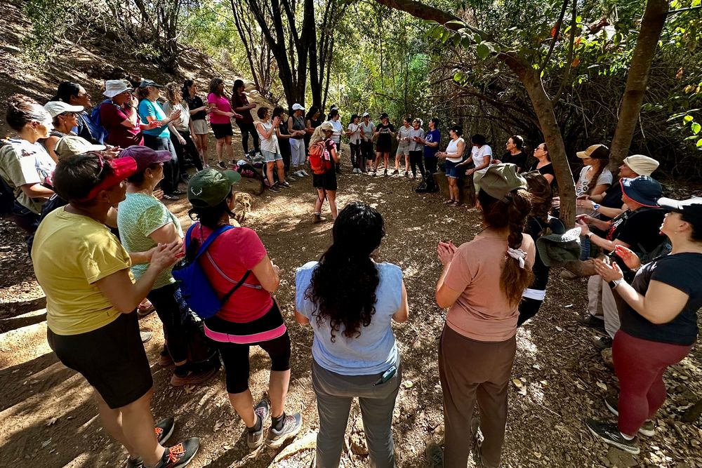 משתתפות המסע בפעילות גיבוש