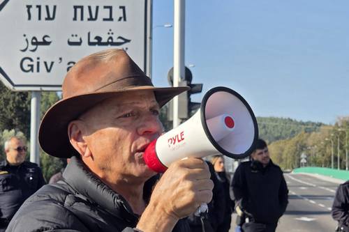 מחאת החקלאים.ות והרפתנים.ות בצומת מגידו