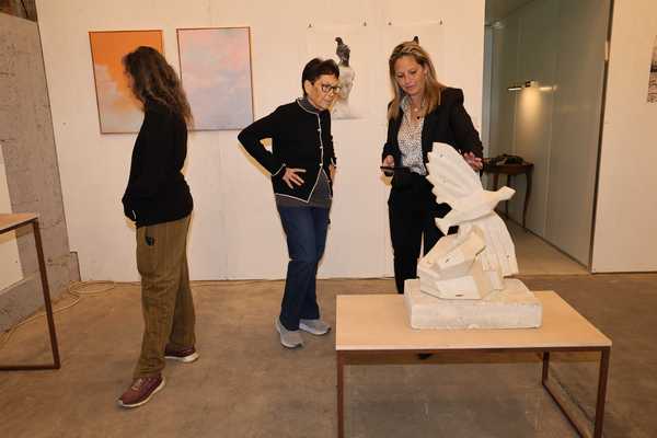 ראשת המועצה בתערוכה