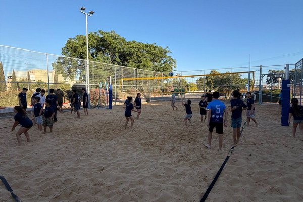 חוג כדורעף חופים